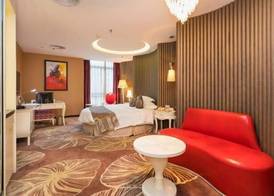 Hobo Hotel 3
