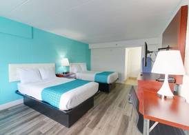 Howard Johnson by Wyndham Virginia Beach At The Beach 3