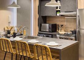 The 1BDR Rustic Rooftop w Wow Outdoor Terrace 3