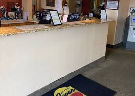 Super 8 by Wyndham Newburgh/West Point Near Stewart Airport 2