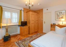 Stoll's Hotel Alpina 4
