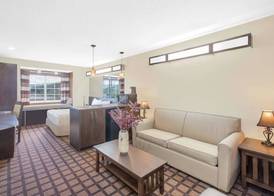 Microtel Inn & Suites by Wyndham Franklin 5