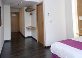 Hotel Jatorrena 4