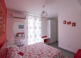 D E P E N D A N C E - Hotel Arte Mare - camere in via del mulino 45 5