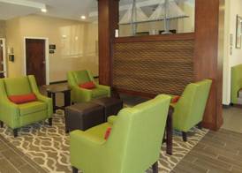 Comfort Suites Summerville 4