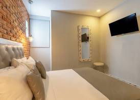 Hotel Boutique ADAZ 5