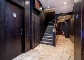Claverley Court Apartments Knightsbridge 2
