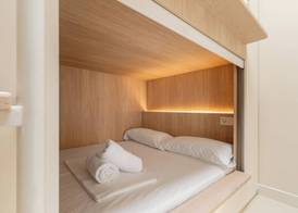 Literal Hostel 2