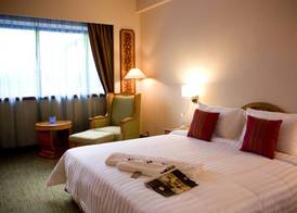 The CentrePoint Hotel 4