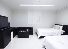 Big Apple Motel 4