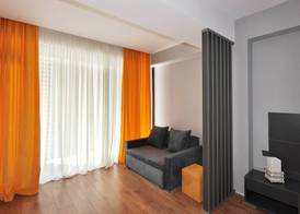 Jazz Hotel 5