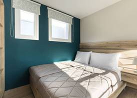 Sunshine Apartments 5