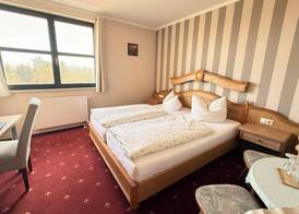 Landhotel Burgenblick 5