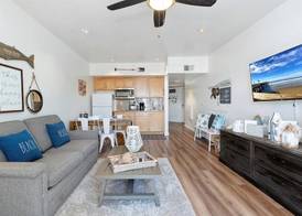 Beach House Inn & Suites 5