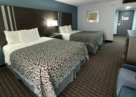 Rockfalls Inn & Suite 5