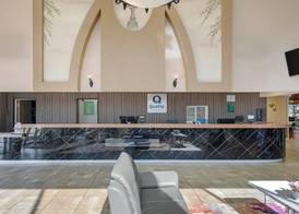 Quality Inn & Suites Conference Center 4