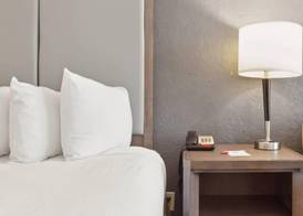 Ramada by Wyndham Houma 3
