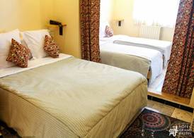 Hotel Grand Bassin 5