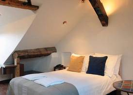 Boutique Hotel de la Place des Vosges 4