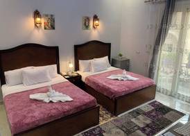 Crown Hotel 2