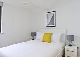 Red Lion Court by City2Stay 3