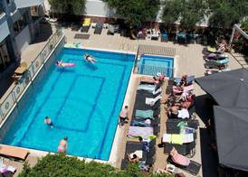 Tekin Apartment 4