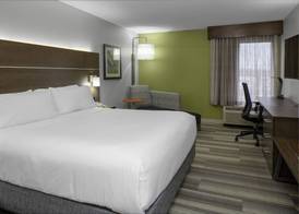 Holiday Inn Express CHESTER by IHG 5