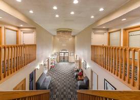 Quality Inn & Suites Portage Central 5