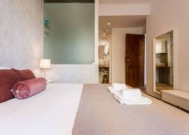 Rossio Vintage Two-Bedroom Apartment - by LU Holidays 4