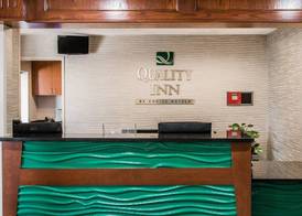 Quality Inn & Suites Warren - Detroit 5