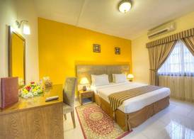 Hyde Park Hotel 5