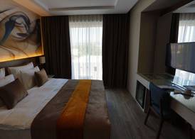 B Business Hotel & Spa 4