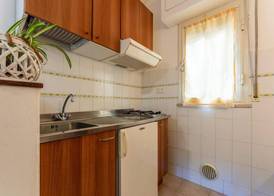 Scenic Holiday Home in Giannella near Beach 5