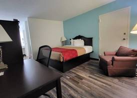 Greeneville Inn And Suites 5