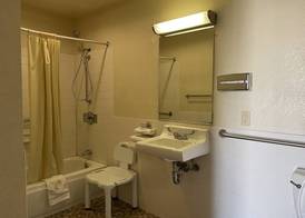 Palms Inn & Suites 4