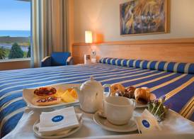 Flag Hotel Valencia 5