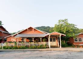 Brown County Inn 3