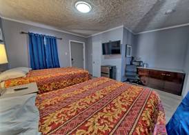 Aqua View Motel 5