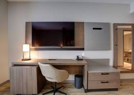 Hyatt Place at Wichita State University 3