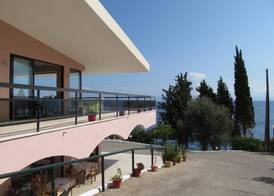 Siora Leni Hotel 5
