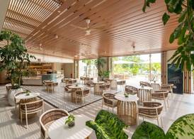 Swiss-Grand Beach Resort Kuantan - Newly Upgraded 5-Star 4