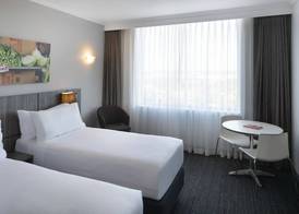Mercure Sydney Bankstown 2