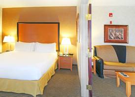 Holiday Inn Express & Suites CALGARY SOUTH-MACLEOD TRAIL S by IHG 4