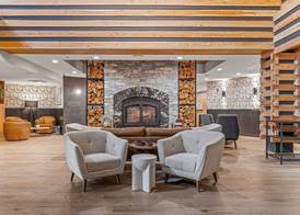 Everwild Canmore Hotel 5