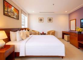 White Lotus Hotel Saigon 4