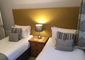 Inverness City Suites 5