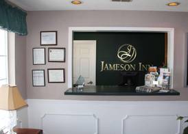 Jameson Inn Douglas 3