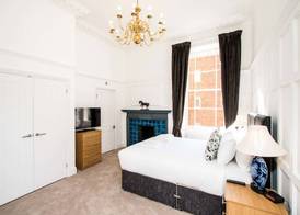 Beaufort House Apartments from Your Stay Bristol 3