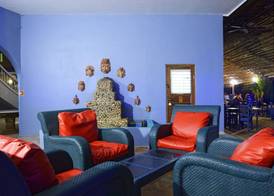 Parrot Cove Lodge 3