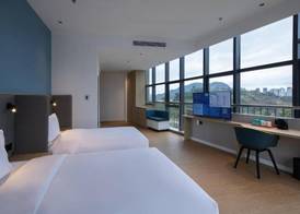 Holiday Inn Express Shenzhen North Station By IHG 5